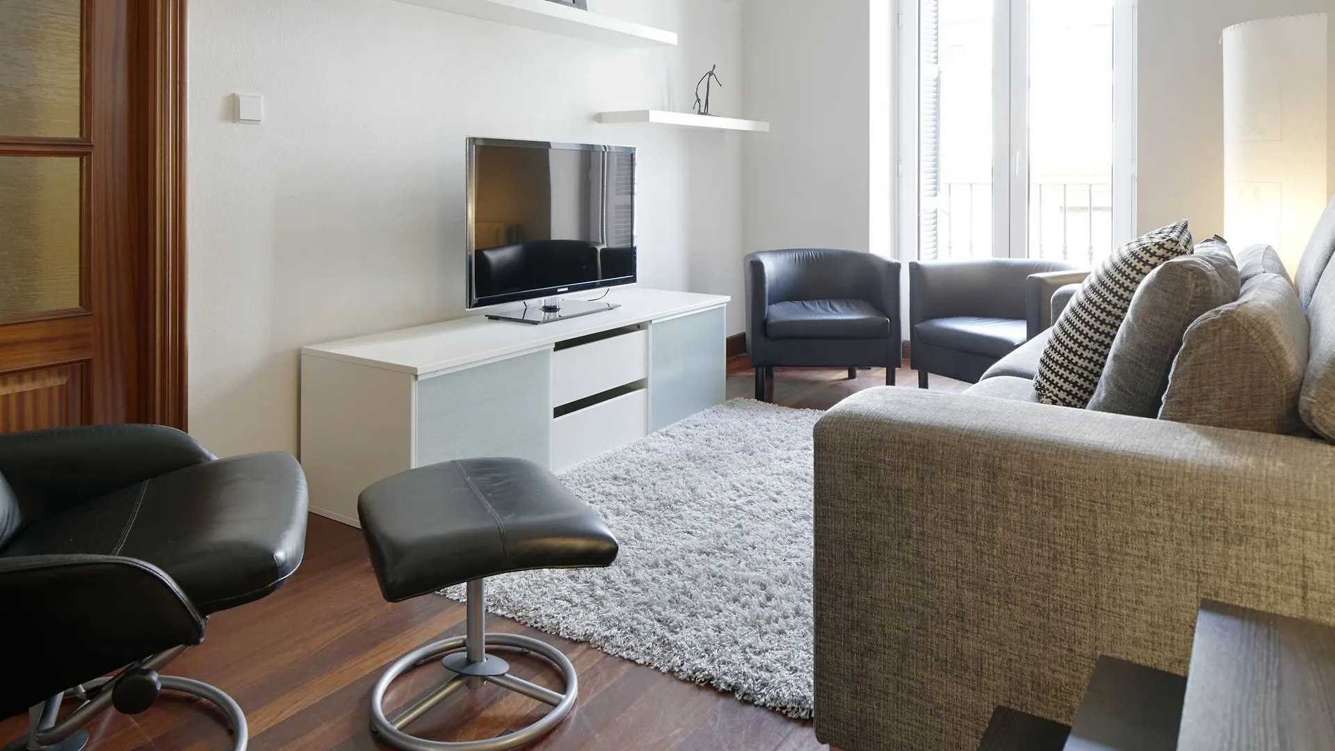 Marina Playa Apartment By Feelfree San Sebastián 0*,  Španělsko